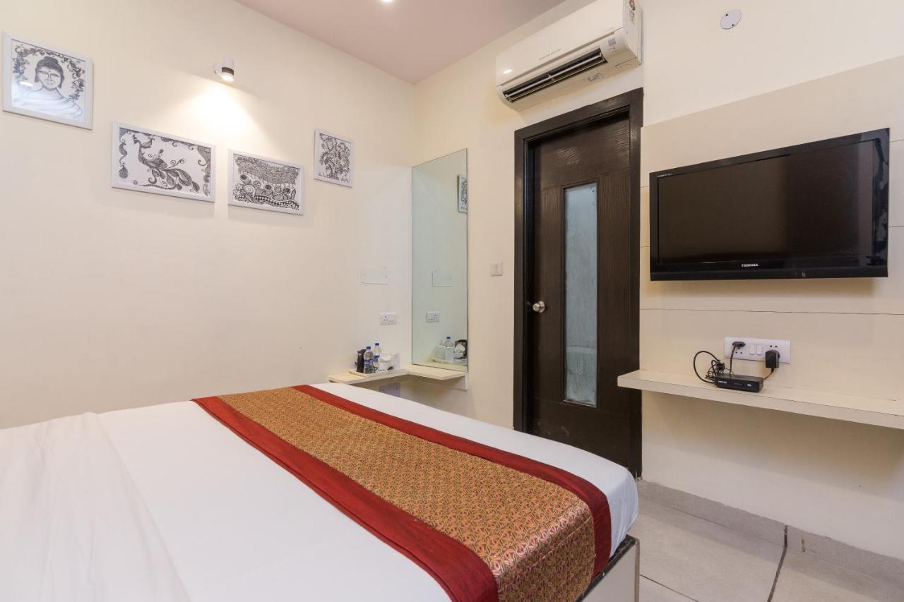 Rupam Hotel Delhi Zewnętrze zdjęcie
